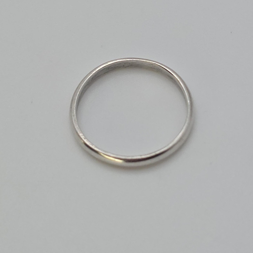 925 Sterling Sliver‎ Ring Rounded Exterior Profile Slim Size 6 Free $hipping - Picture 7 of 11